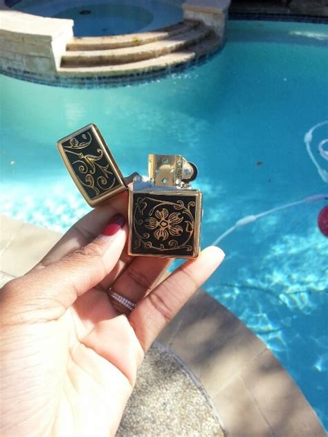 Pin By Luana Cardoso On Isqueiro Cool Lighters Lighter Zippo Lighter