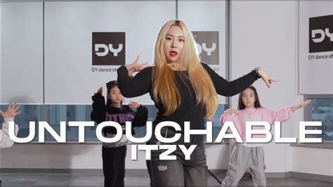 Itzy Untouchable Dance Cover Kpop Class Youtube