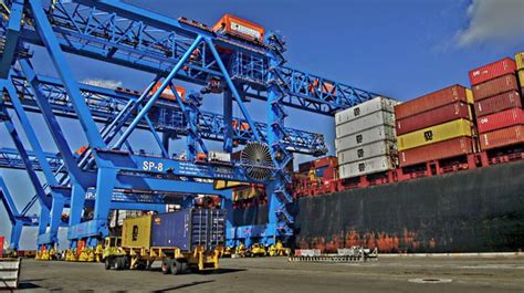 Port Everglades Welcomes Super Sized Cargo Ship