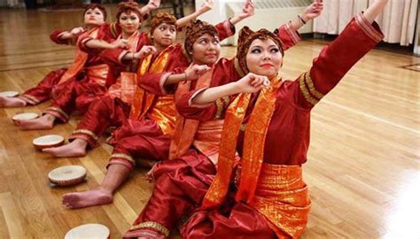 Tarian Tradisional Dari Sumatera Barat Dan Penjelasannya Cinta Indonesia