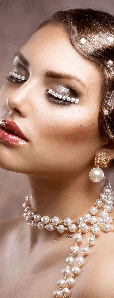 Pin By Manisha K On Gifs Manisha Pearls Gifts For Women Beauty