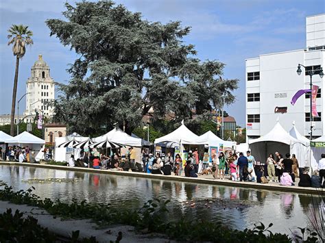 Beverly Hills Art Show Takes Place Oct 21 22 Beverly Hills Courier