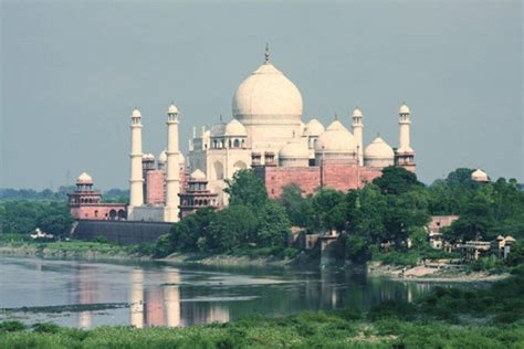 From Delhi Taj Mahal Agra Mathura Tour By Car Getyourguide