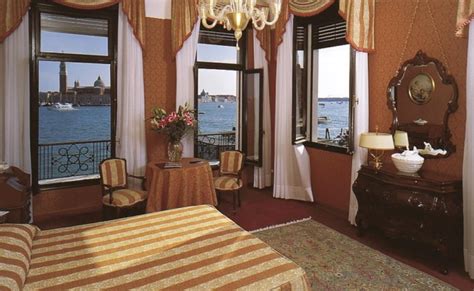 Locanda Vivaldi Hotel | Venice Hotels | Italy | Small & Elegant Hotels ...