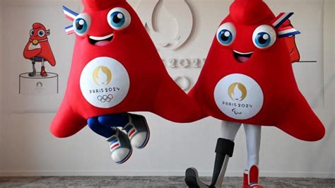 Jo 2024 Les Peluches Mascottes Fabriquées En Chine «il Y A Un