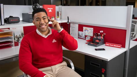 New Jake From State Farm Takes Over Shark Scene