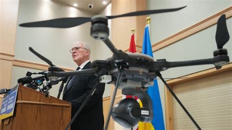 Canada donating hundreds of drones to help war effort in Ukraine | CBC News