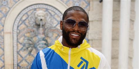 Floyd Mayweather In Talks To Acquire 700 Million Stake In New York Giants