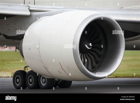 Passenger Commercial Airliner Stock Photo Alamy