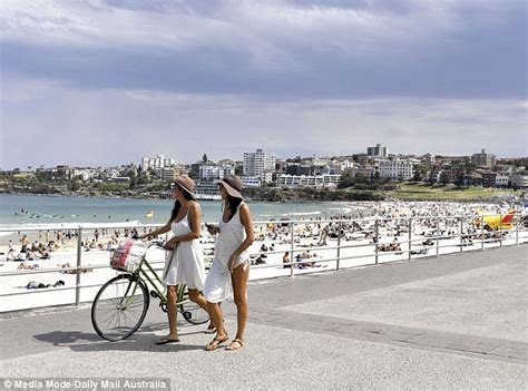 Another Australian Heatwave Expected To Hit 43c Daily Mail Online