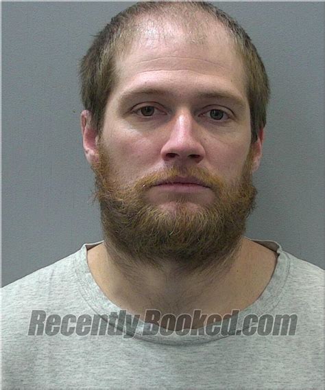 Recent Booking Mugshot For Matthew Minnick In Milwaukee County Wisconsin