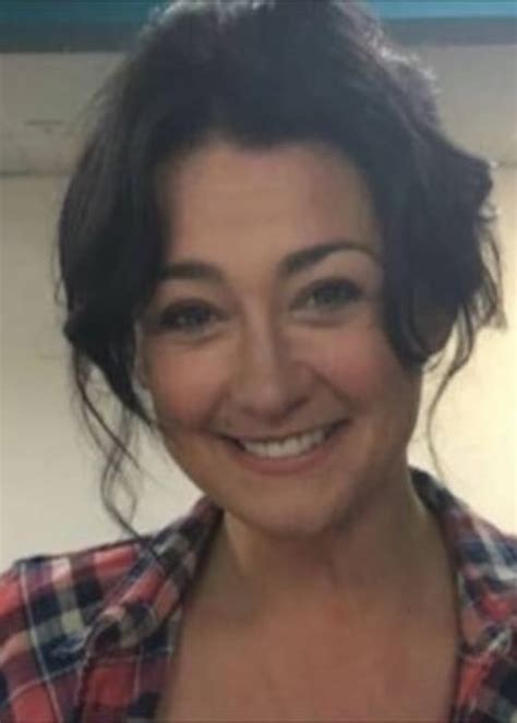 Natalie J. Robb Height, Weight, Age, Boyfriend, Family, Facts, Biography