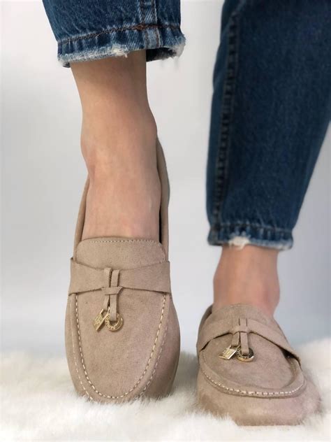 Купить Loro Piano Beige 2, цена 1652 грн — Prom.ua (ID#1835912488)