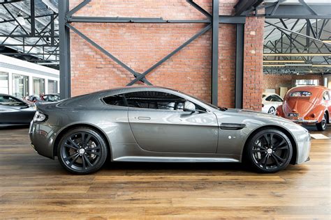 Aston Martin V Vantage S Silver Richmonds