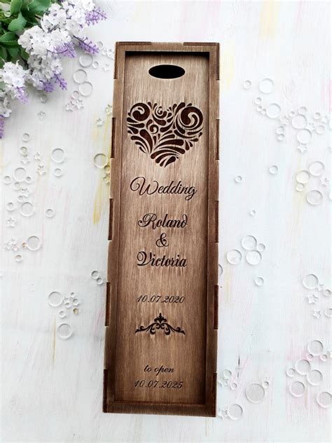 Wooden Wine Boxes Engraved Wine Box Mr & Mrs Wedding Gift - Etsy