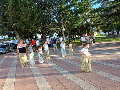 Nuevo Naharros cierra su Semana Cultural con la representación teatral