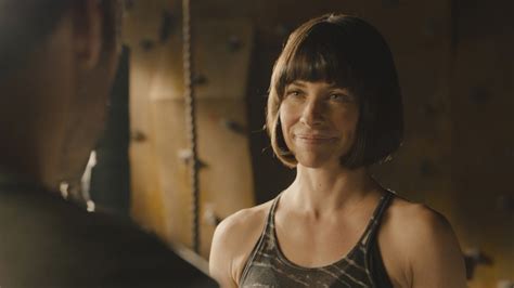 Evangeline Lilly Shares First Look Image Of The Wasp From Ant Man And The Wasp Heyuguys