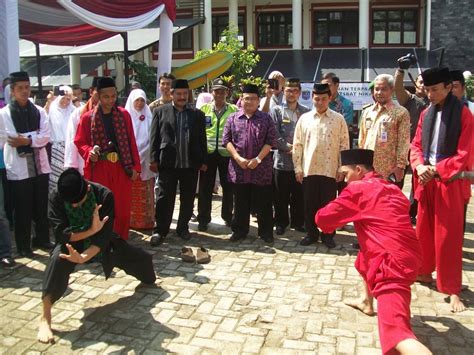 Tradisi Palang Pintu Betawi