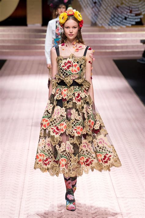 Dolce Gabbana Spring Ready To Wear Fashion Show Collection See