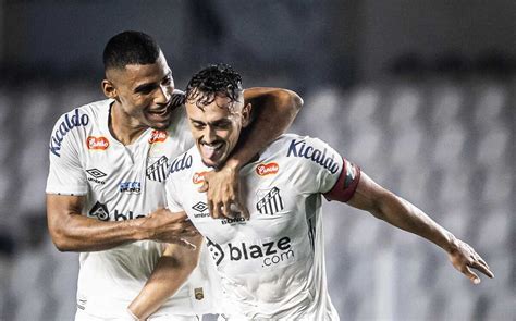 Santos vence o Guarani e volta para a liderança da Série B Gazeta de