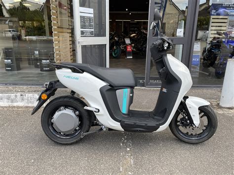 Yamaha Neo S Electrique Cm Scooter Km Blanc