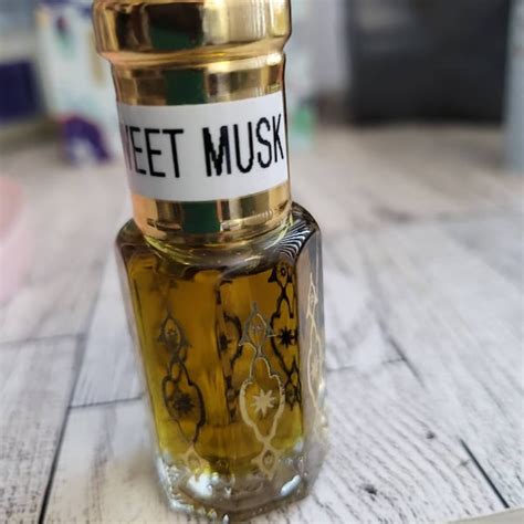 Agarwood Oud Oil Sample Set Burmese Trat Cambodian Thai Laos