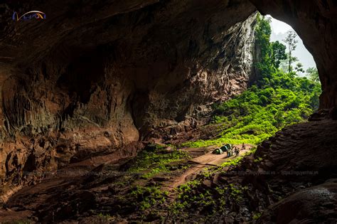 C A Hang Pygmy Nguyen Hai Photographer