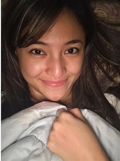 Potret Marshanda Tanpa Makeup Tetap Cantik Memesona Hot Liputan