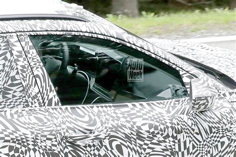 New Skoda Superb also gets stripped inside - Techzle