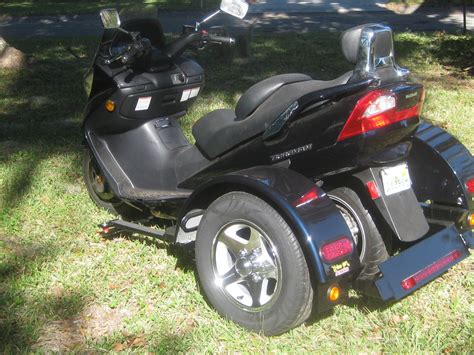 Suzuki Burgman Scooter With Richland Roadster Trike Kit From Trike On