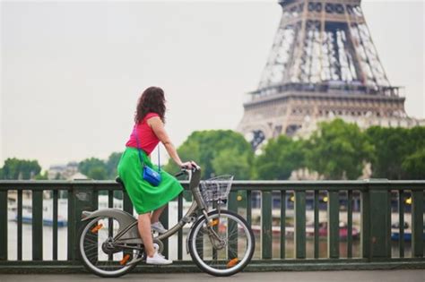 Paris Quer Incentivar Popula O A Ficar Uma Semana Sem Carro