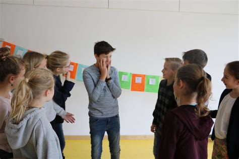 Spielerisch Respekt Lernen Am Neuen Gymnasium Ismaning Ein Projekt Von