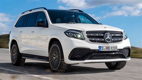 Mercedes-Benz GLS debuts - the S-Class among SUVs