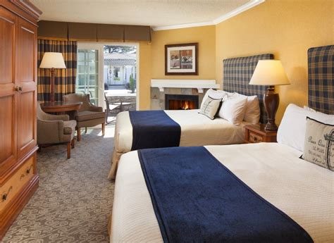 Cambria Lodging & Hotel Rooms | Fireside Inn - Guest Rooms