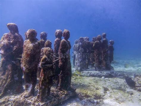 MUSA The Museum Of Underwater Art In Isla Mujeres Near Cancun