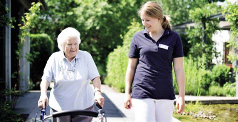 Pflegefachkraft Gesundheits Und Krankenpfleger Altenpfleger M W D