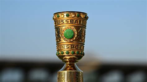 Dfb Pokal Ergebnisse Hier Geht Es Zu Den Ergebnissen Aus Der