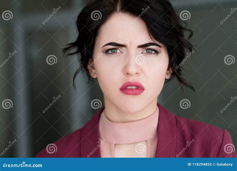 Emotion Face Concerned Puzzled Confused Woman Stock Image - Image of girl, copyspace: 118294853