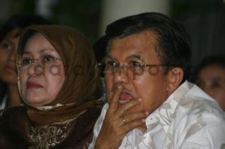 Jusuf Kalla Dan Istri DATATEMPO