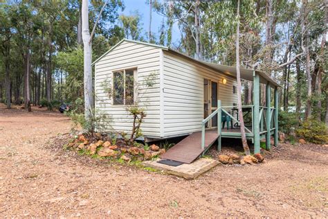 Cabin Lake Brockman Tourist Park Caravan Park