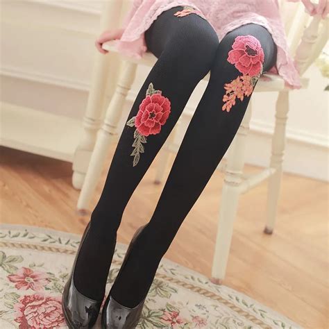 Spring And Autumn Rose Flower Pantyhose Anti Tick Silk Printing Base