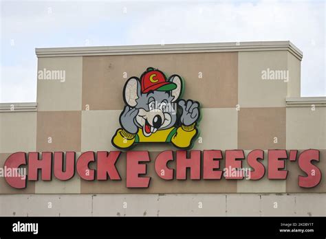 Chuck e cheeses fotografías e imágenes de alta resolución Alamy