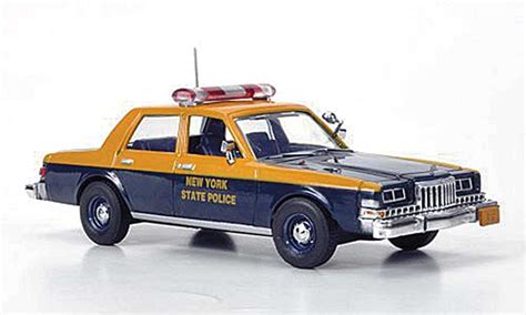 Diecast model cars Dodge Diplomat 1/43 First Response New York State ...