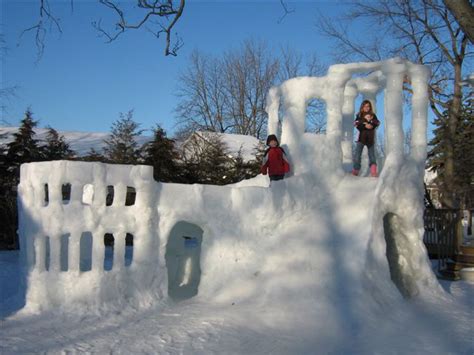 Snow Fort Architecture: A Critical Analysis | BUILD Blog