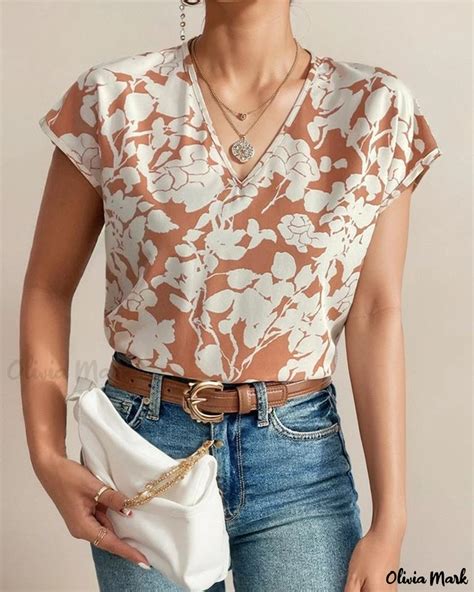 Oliviamark Elegant V Neck Short Sleeve Printed Shirt Blouse With A