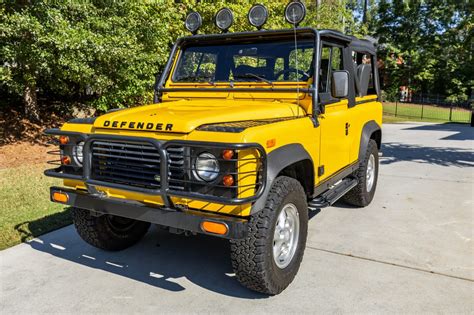 1994 Land Rover Defender 90 Truck SALDV2285RA945303 Hagerty