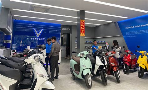 Xe máy điện VinFast hot hơn với gói thuê pin siêu hời 250 000 đồng tháng