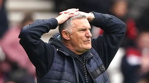 Sources: Sunderland considering brutal Tony Mowbray sack, as three ...