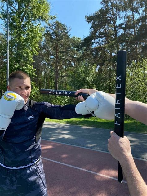 Палки тренерские Fairtex Длинна 48 см — купить в интернет-магазине по ...