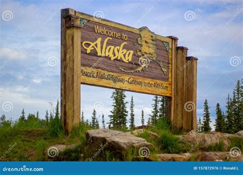 Usa Alaska Welcome Sign Editorial Photo Image Of Ghost 157872976